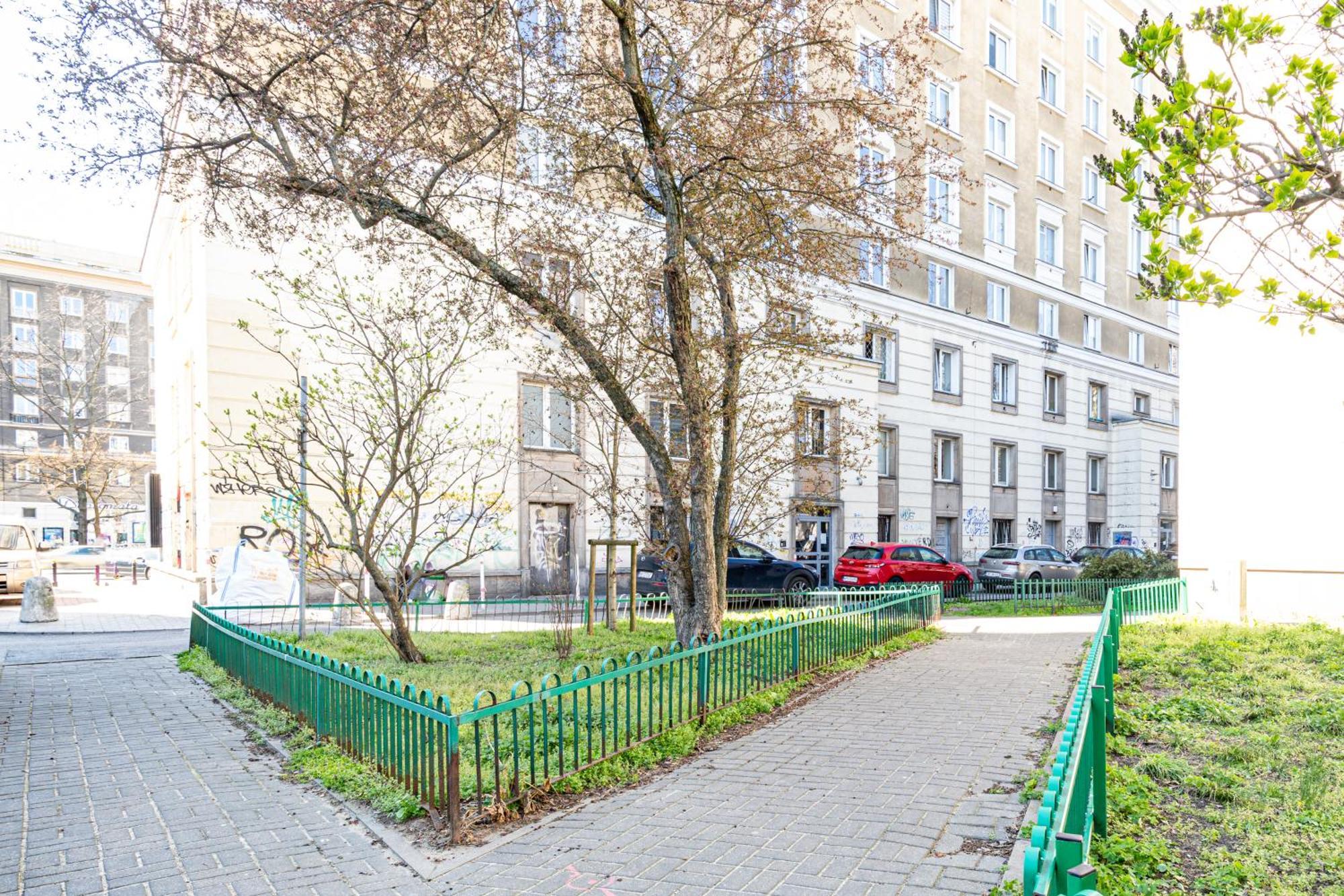 Superapart Jana Pawla Ii 63 *